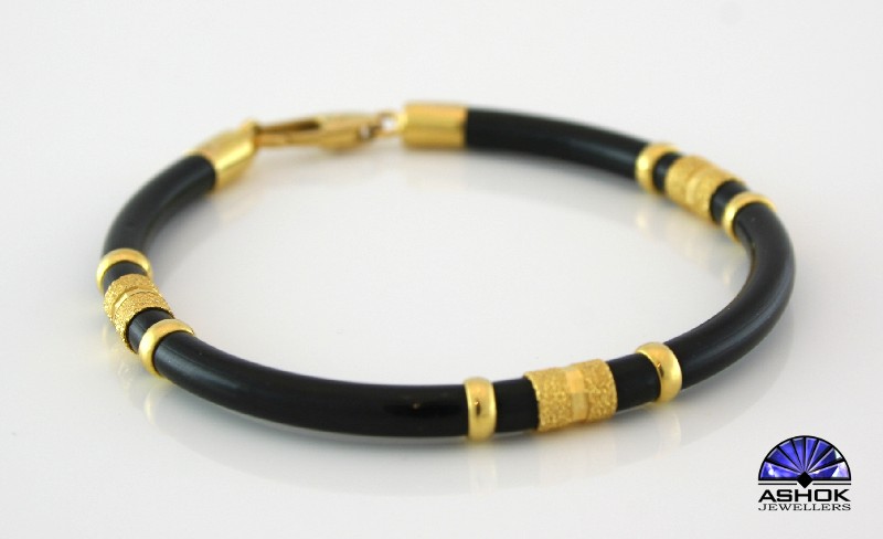 Baby Bangle Black and Yellow Gold