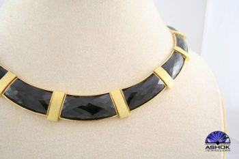 NECKPIECES 0030