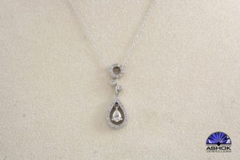 Neckchain 0060