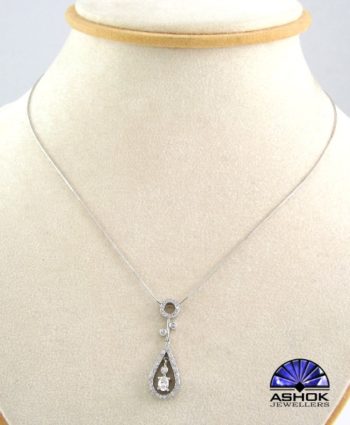 Neckchain 0067