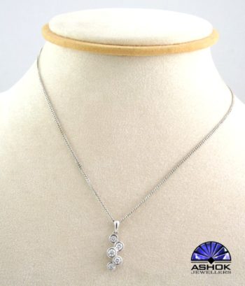 Neckchain 0074