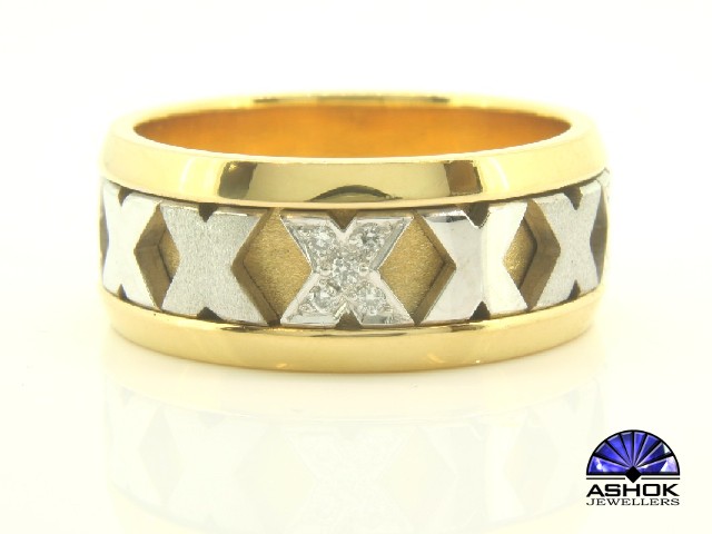 White Gold Gents X Swivel Design Ring with Diamond Detail - Image 4