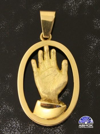 Sai Hand Pendant OSR107