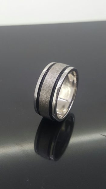 GENTS RING 22