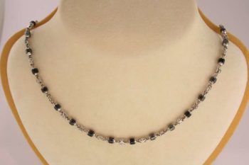 Mangalsutra 592