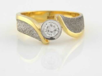 Rhodium Finish Yellow Gold Diamond Ring RG1003