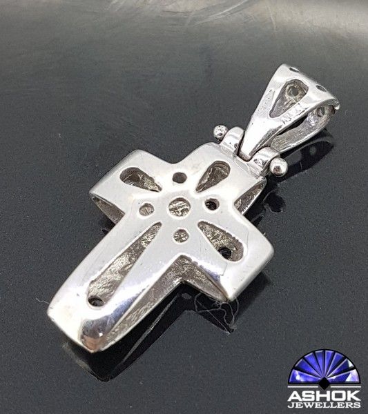 Cross - Image 7