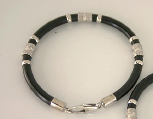 Baby Bangle Black & Silver - Image 2