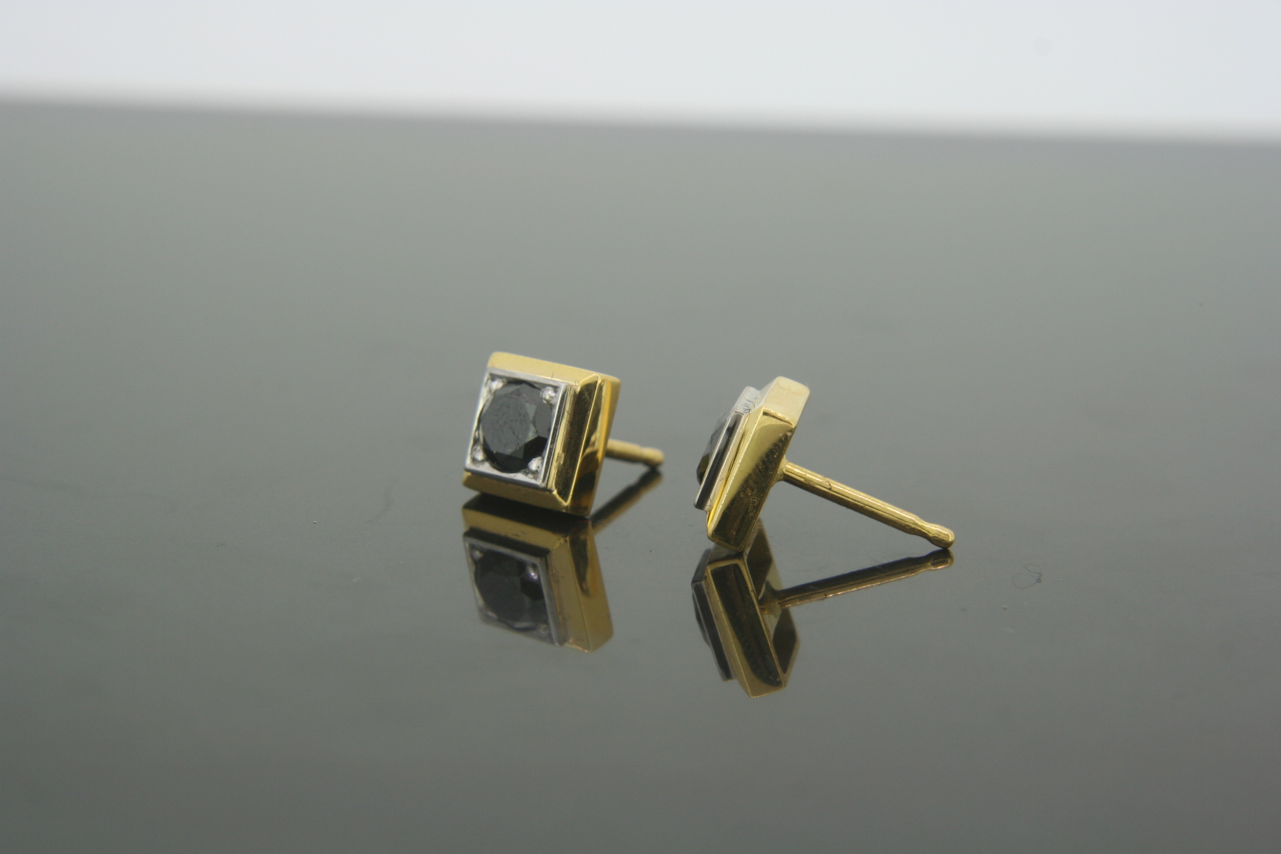 Black Diamond Stud Earrings Unisex Design - Image 3