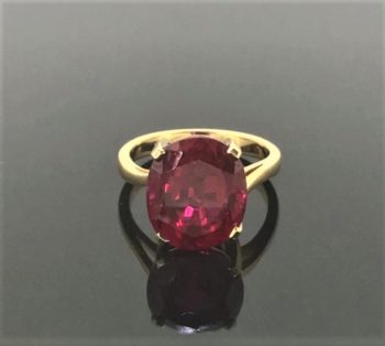 Ladies Ruby Ring