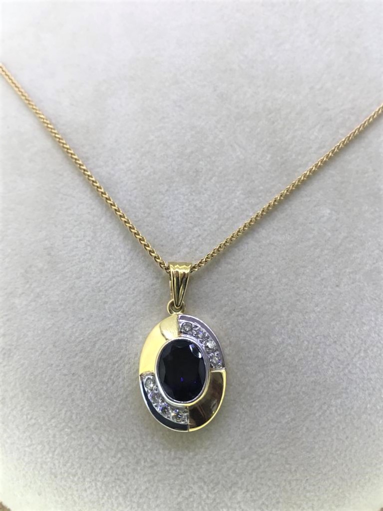 Neck Chain - Image 3