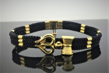 Triple Black String