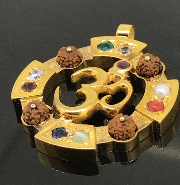 9 Planet Hindi Aum Pendant - Image 2
