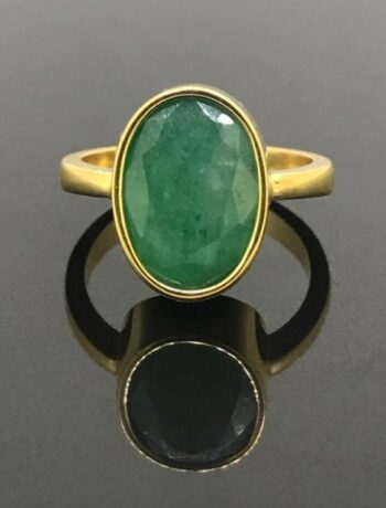 Oval Emerald Ring
