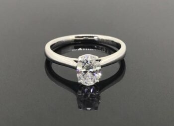 Ladies Ring