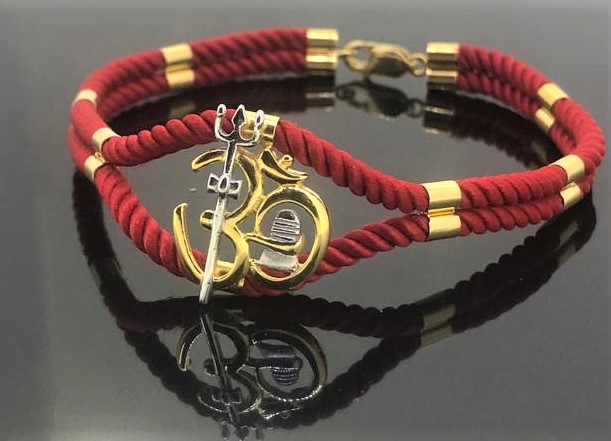 Red String Bracelet - Image 2