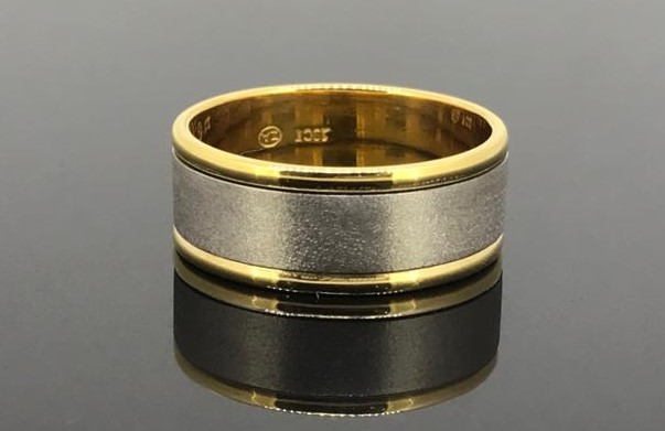 His & Hers Rings - Image 2
